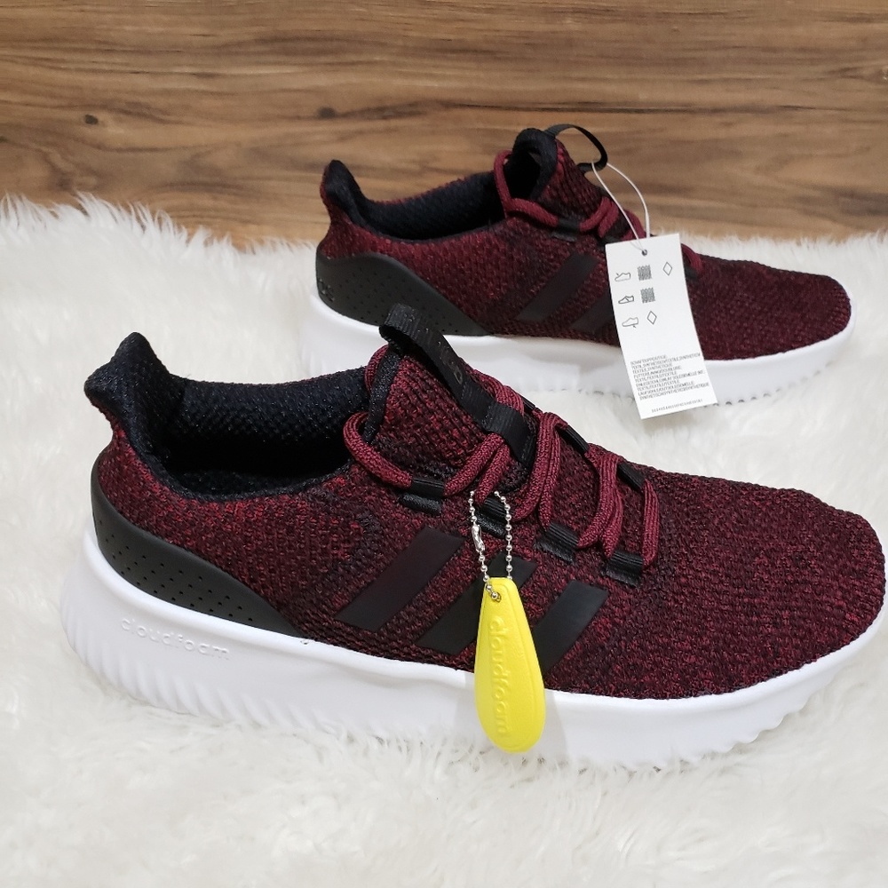 New Adidas Cloudfoam Ultimate Sneakers - Picture 5 of 8